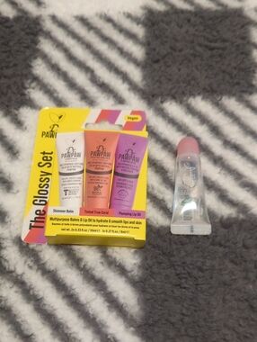 Glossy Set And Bubble Gum Lip Bundle
